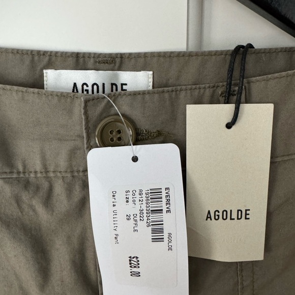 Agolde utilized cargo pants. Brand new with tags. - Picture 2 of 7
